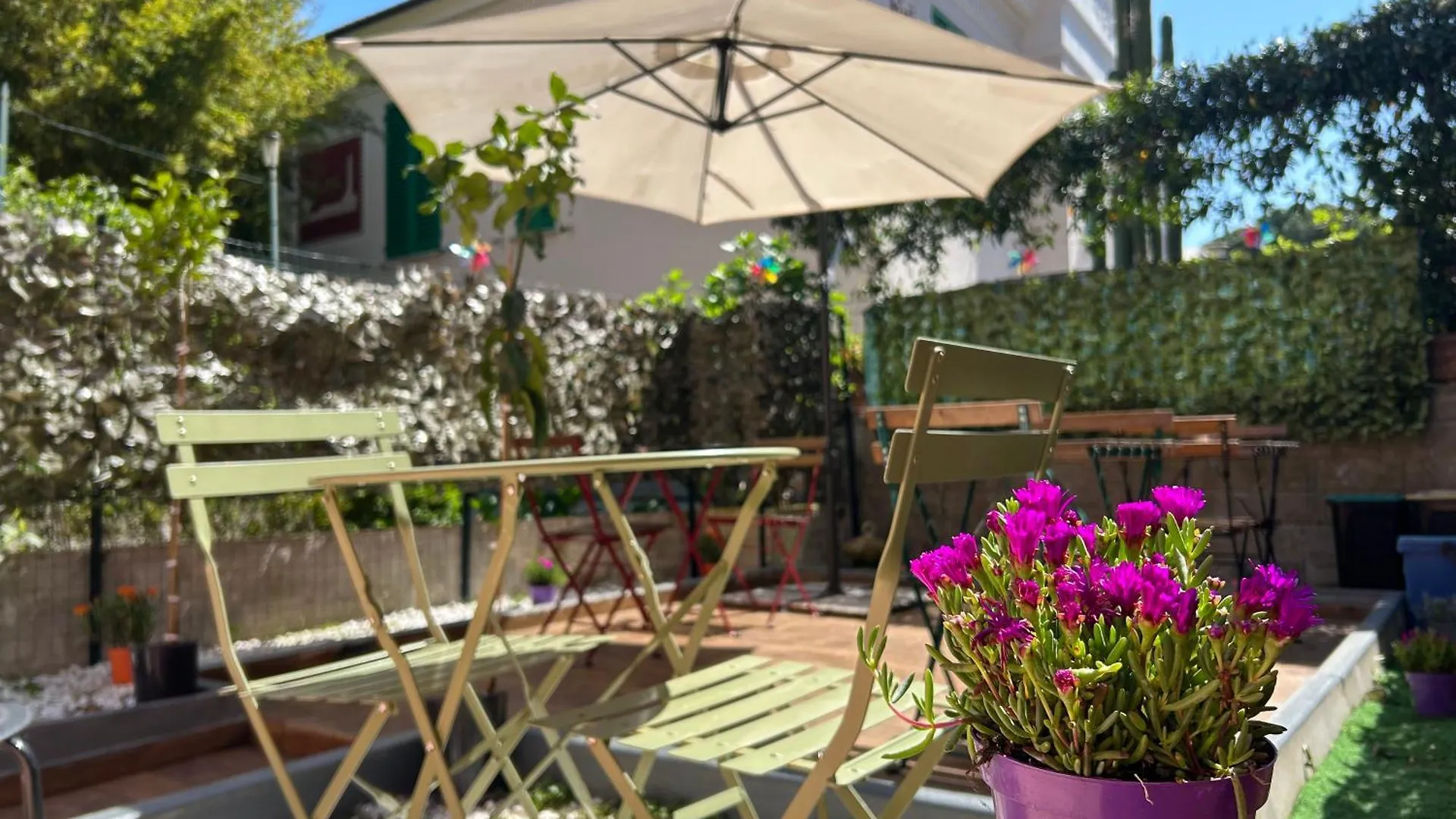 Pink House Garden Hotel Monterosso al Mare 0*,