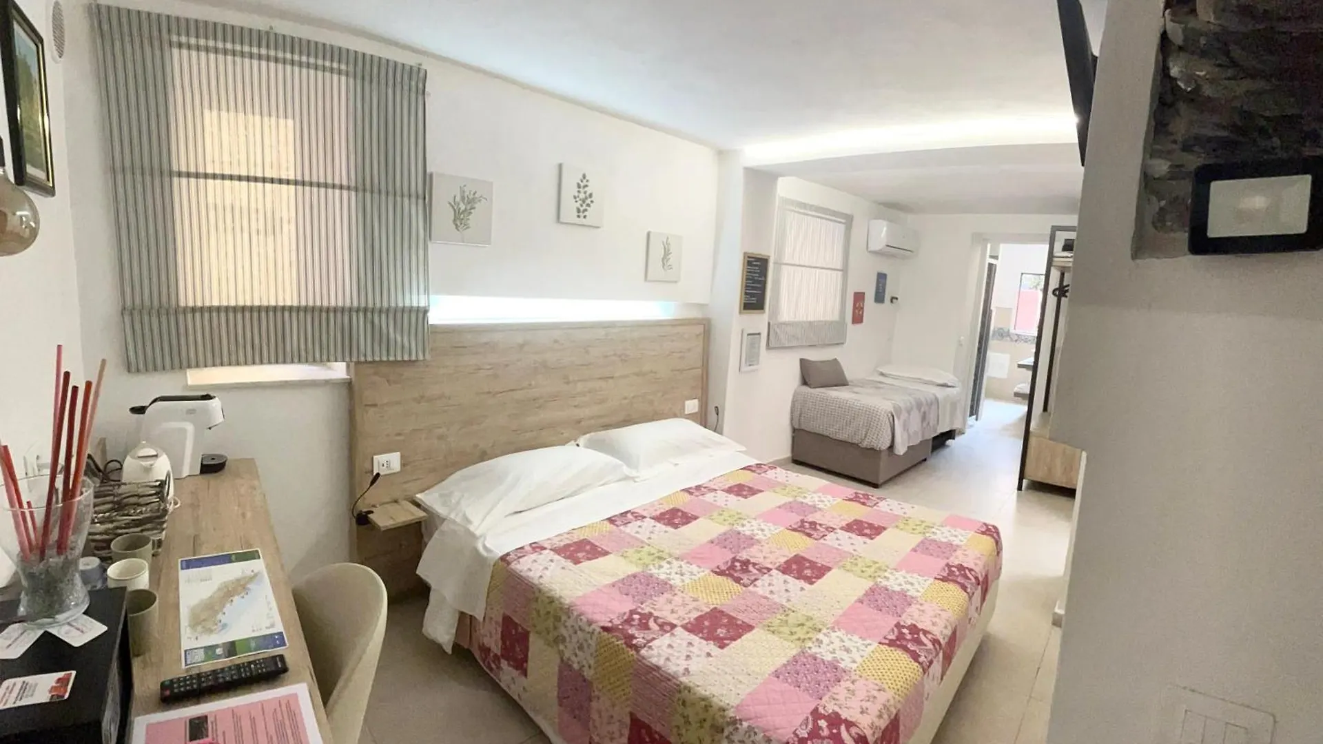 Gasthof Hotel Pink House Garden Monterosso al Mare